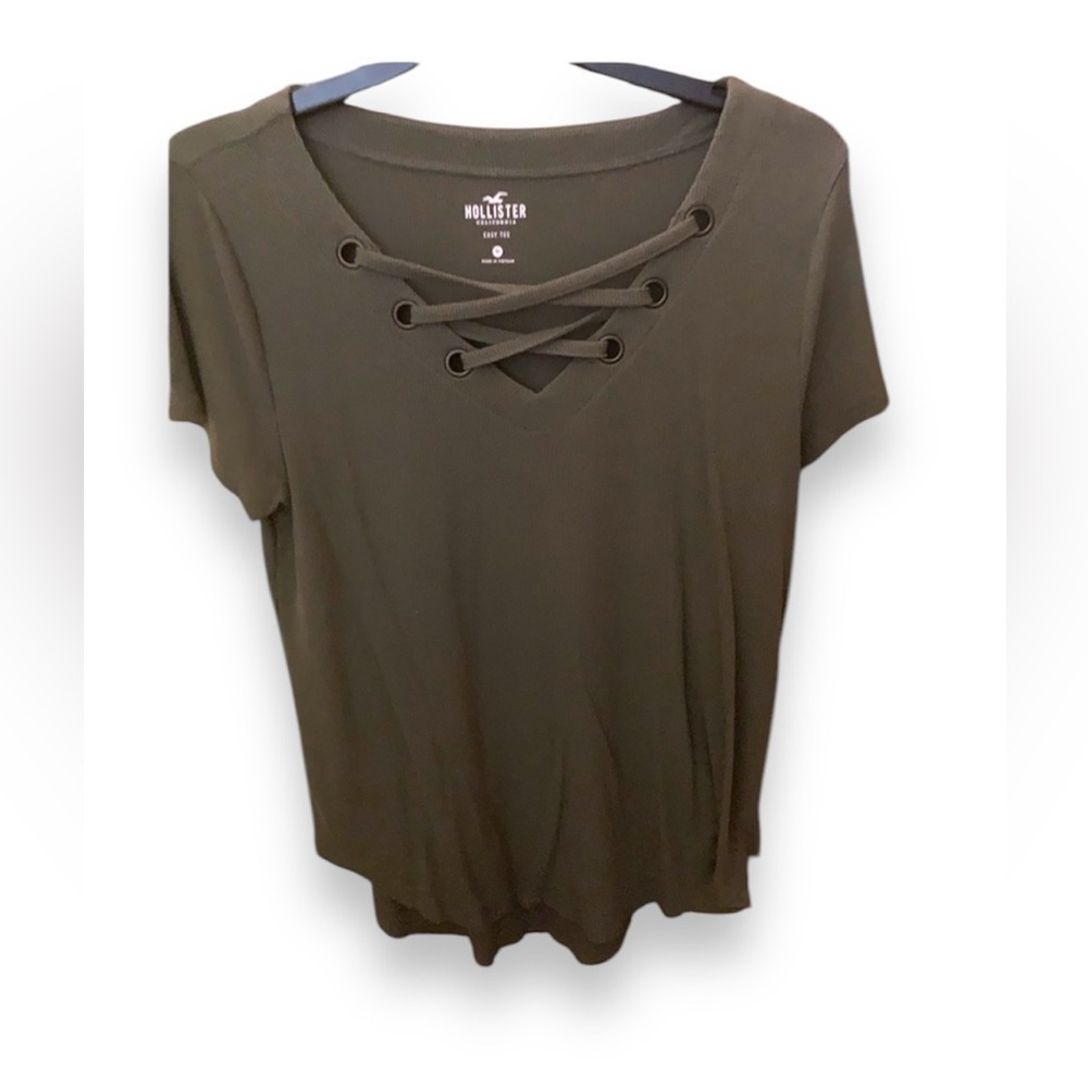 Hollister easy tee size M